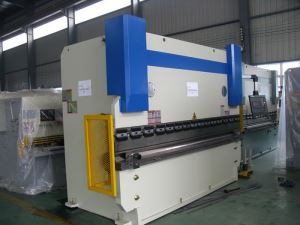 Hydraulické brzdy strojů 125T