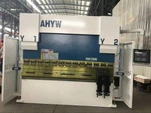 Hydraulické lisovací brzdy AHYW 4 osy